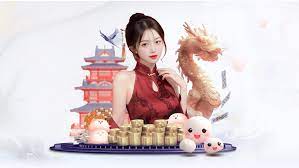 度假模式！詹姆斯夫妇法国海边聚餐 老詹随音乐翩翩起舞🕺🏾